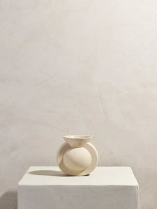RHEA Ceramic Vase